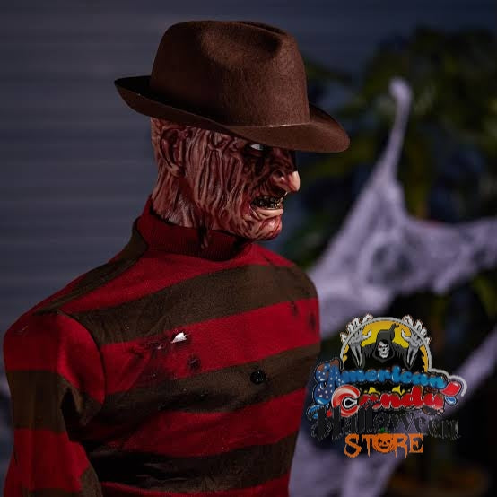 A Nightmare on Elm Street Freddy Krueger 6- ft Animatronic